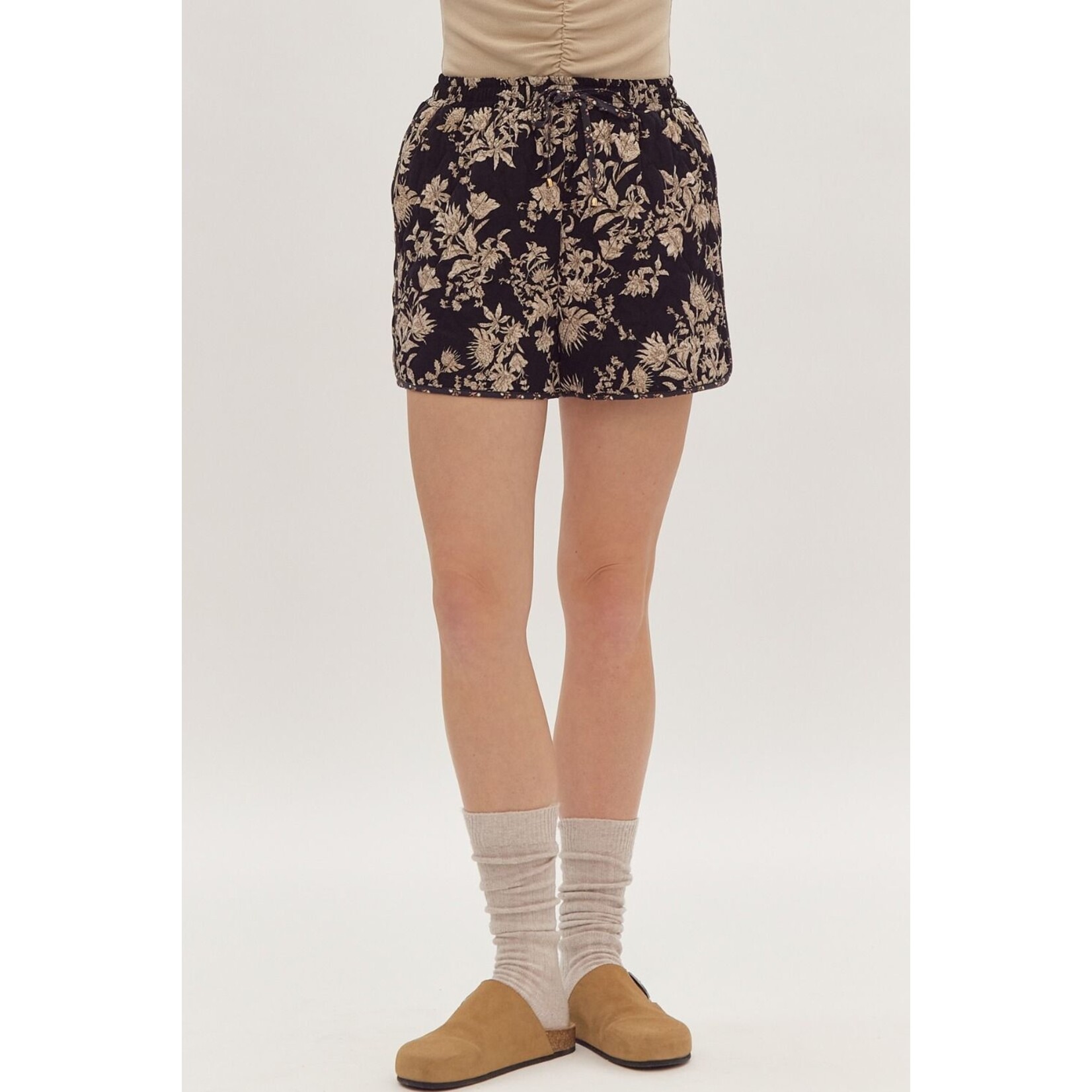 Quilted Floral Shorts Blk