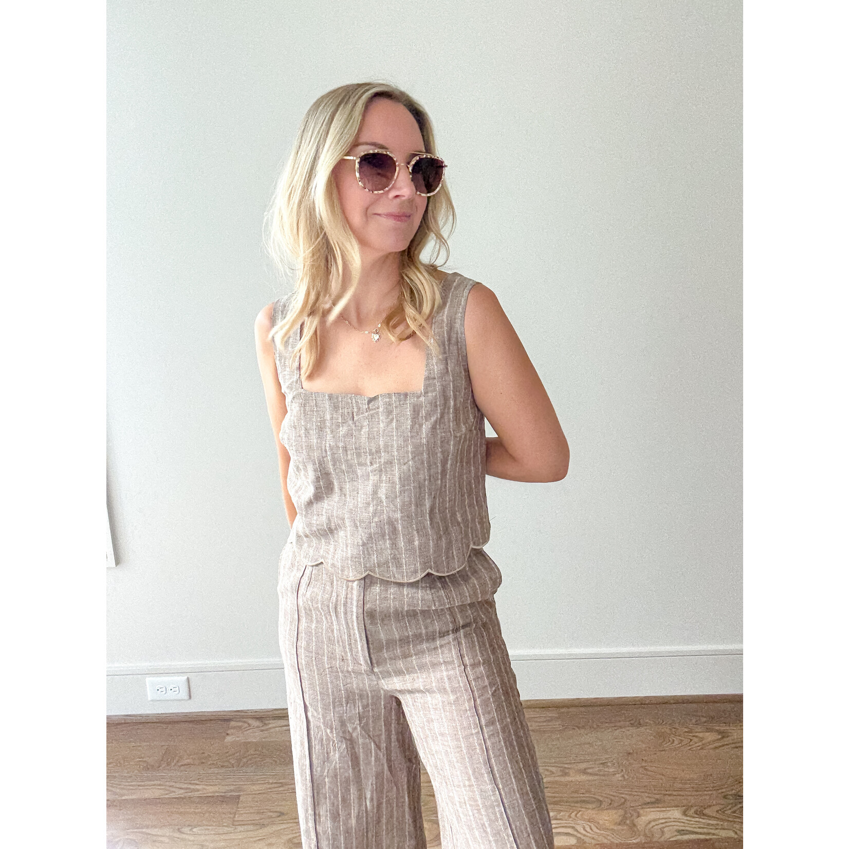 Aya Scallop Linen Top