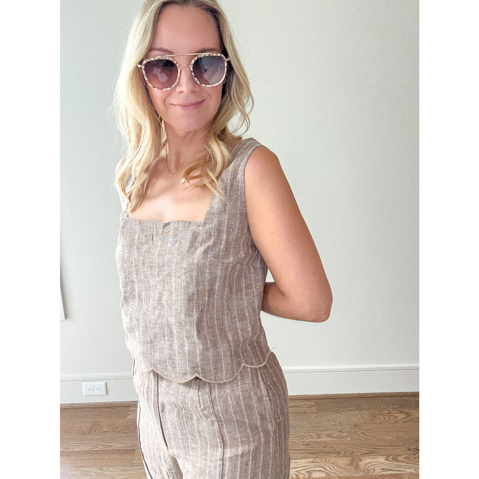 Aya Scallop Linen Top