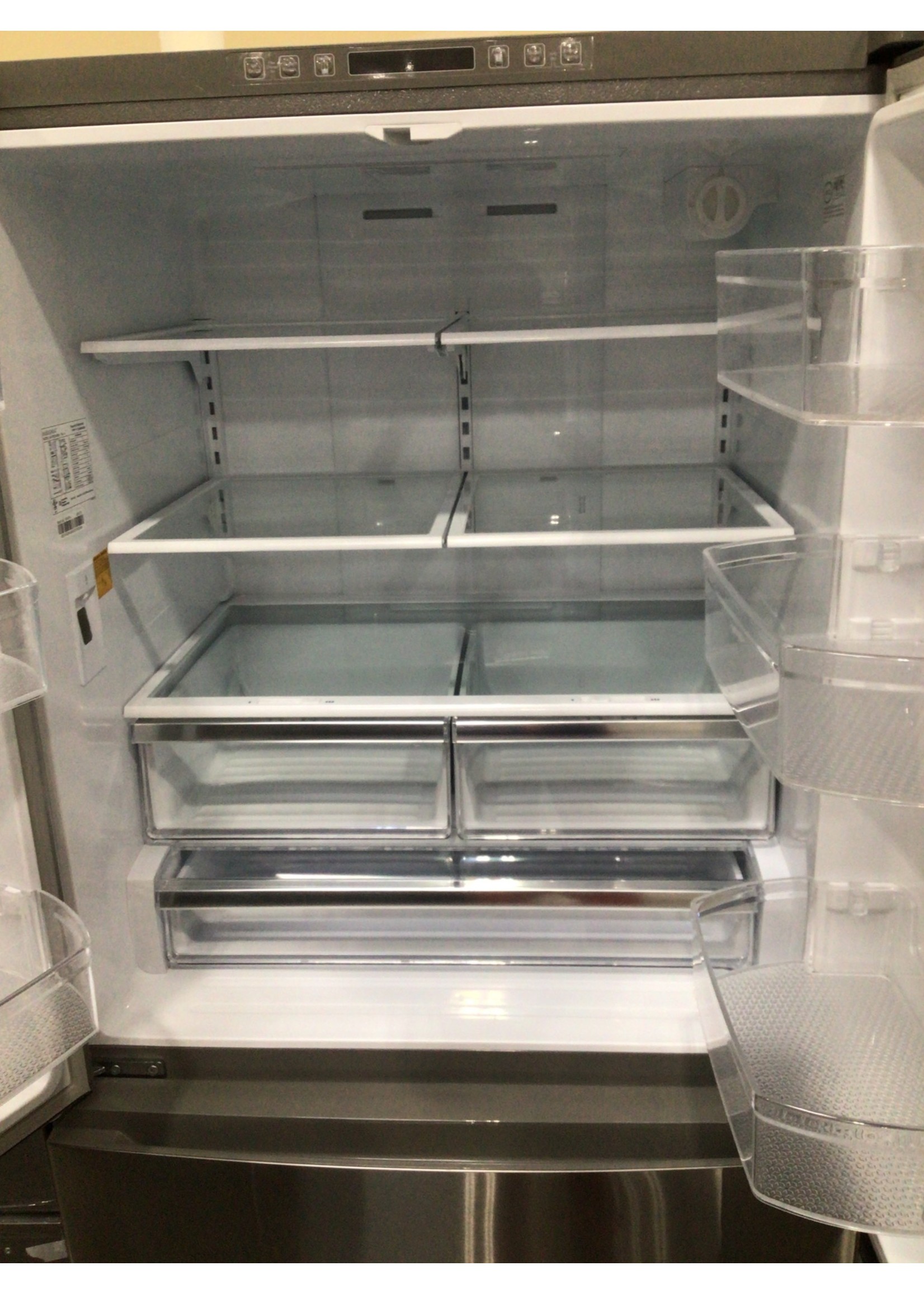 Insignia INSIGNIA NSRFD26SS9 26.6 Cu. Ft. French Door Refrigerator