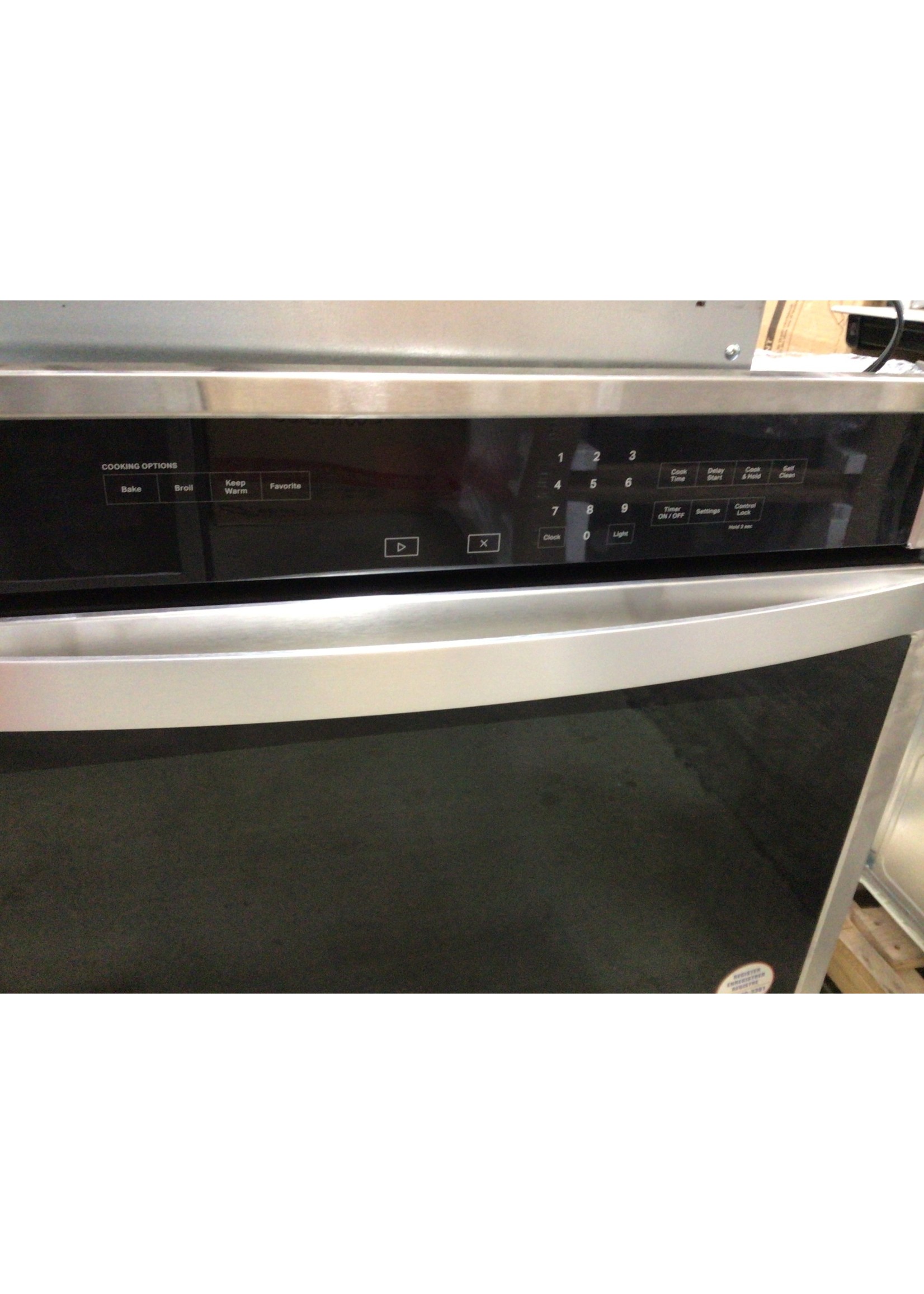 Whirlpool WHIRLPOOL WOS31ES0JS 30" Built-In Single Electric Wall Oven - Stainless steel