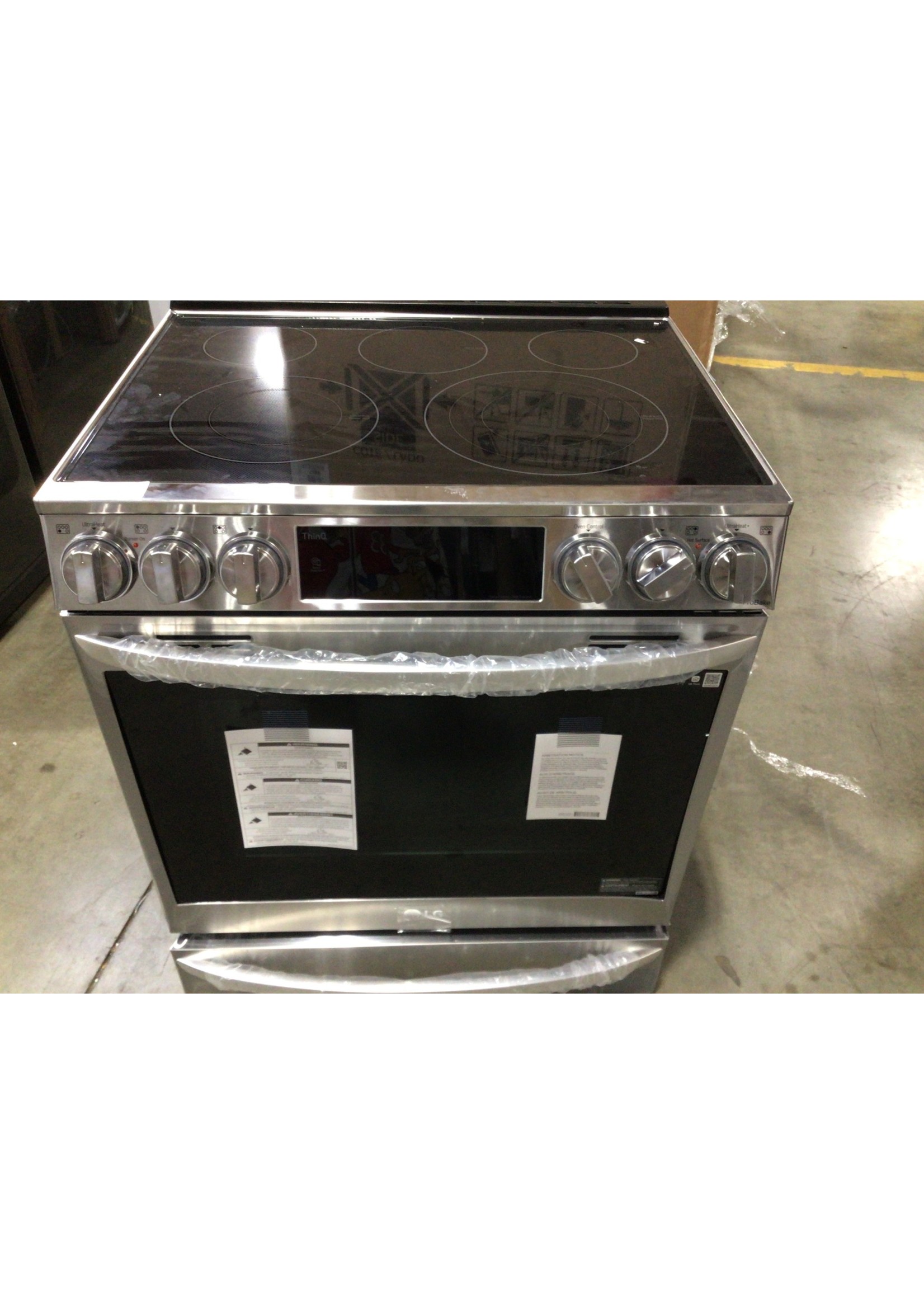 LG LG LSEL6337F 6.3 cu. ft. Slide-In ELECTRIC Range with Air Fry and ProBake Convection