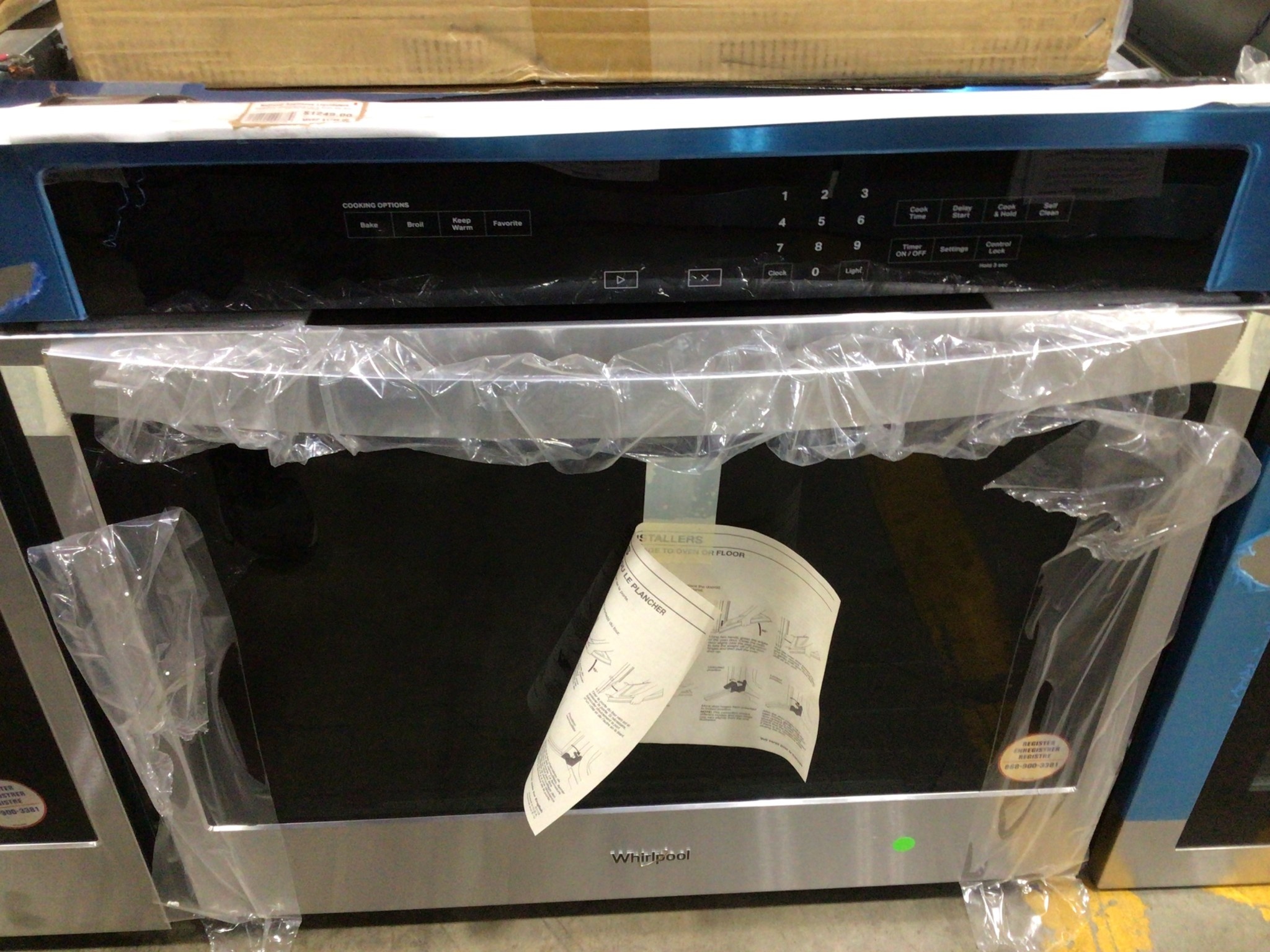 Whirlpool WHIRLPOOL WOS31ES0JS 5.0 cu. ft. Single Wall Oven with the FIT system National