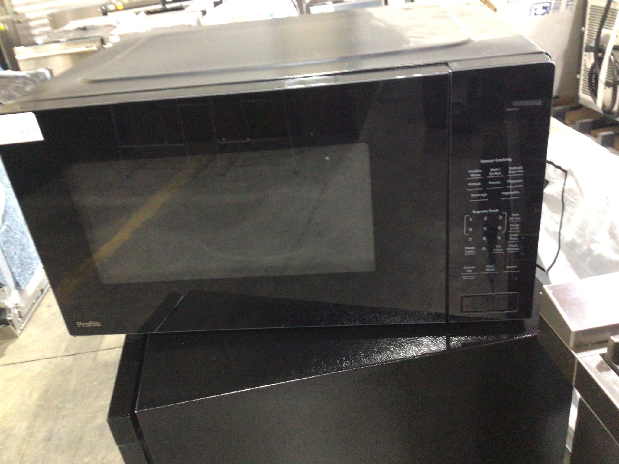GE GE Profile PEB7227DLBB 2.2 Cu. Ft. BuiltIn Microwave Black on