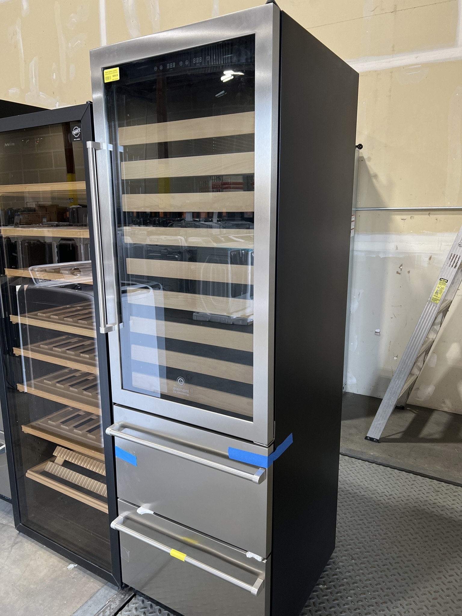 VINOTEMP Vinotemp ELBWC108SS 108Bottle Wine Cooler with Beverage