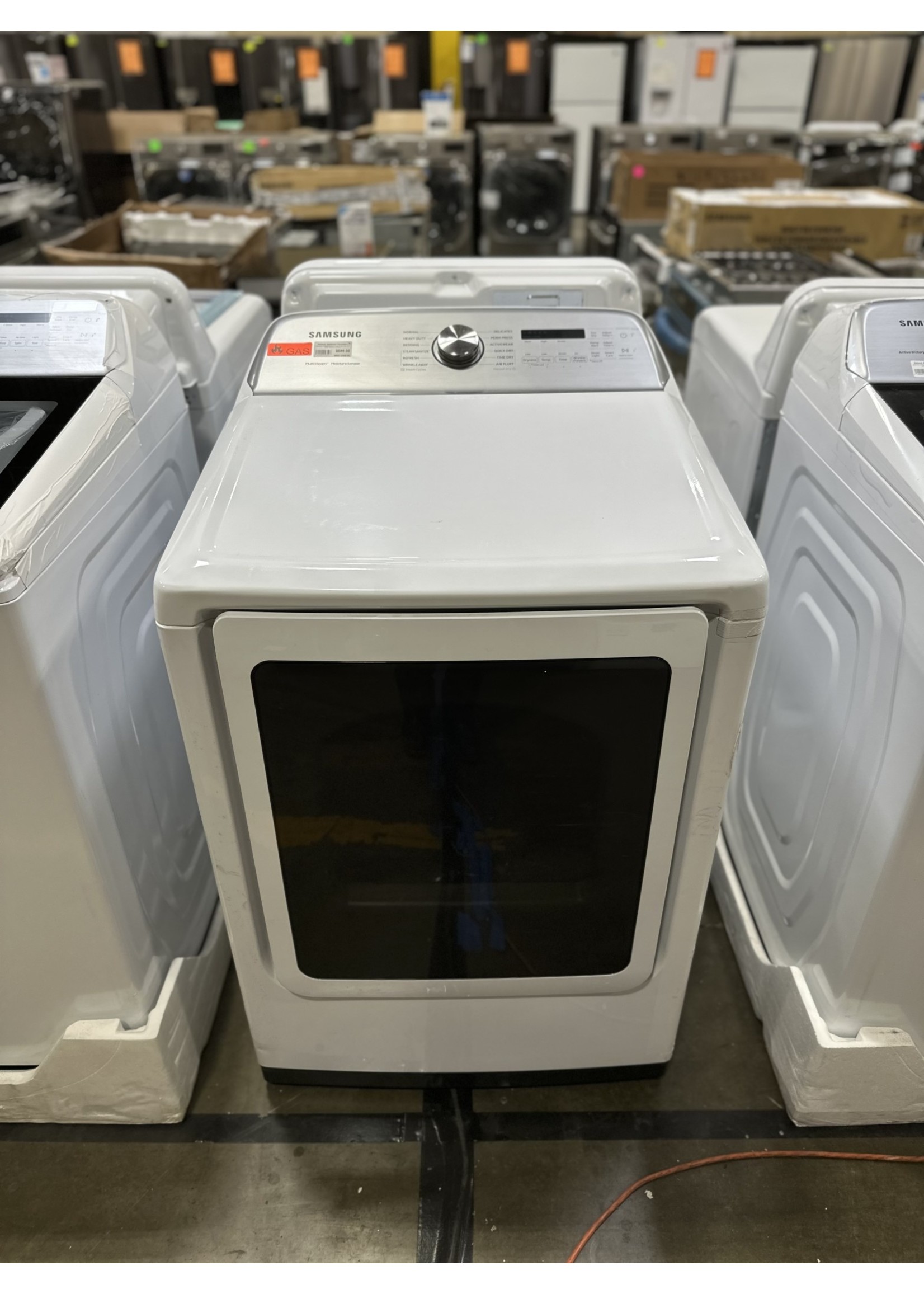 Samsung SAMSUNG DVG50R5400W/A3 7.4 cu. ft. Gas Dryer with Steam Sanitize+ in White