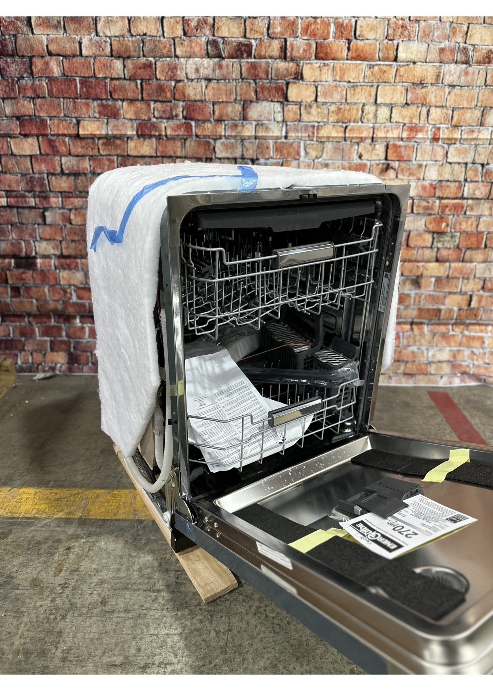 MONOGRAM MONOGRAM ZDT925SPNSS Top Control Smart BuiltIn Stainless