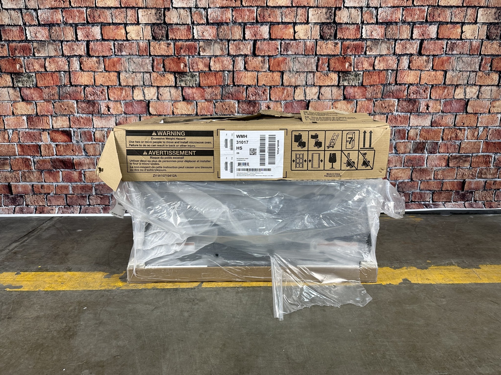 Samsung Whirlpool WMH31017HS 1.7 Cu. Ft. OvertheRange Microwave
