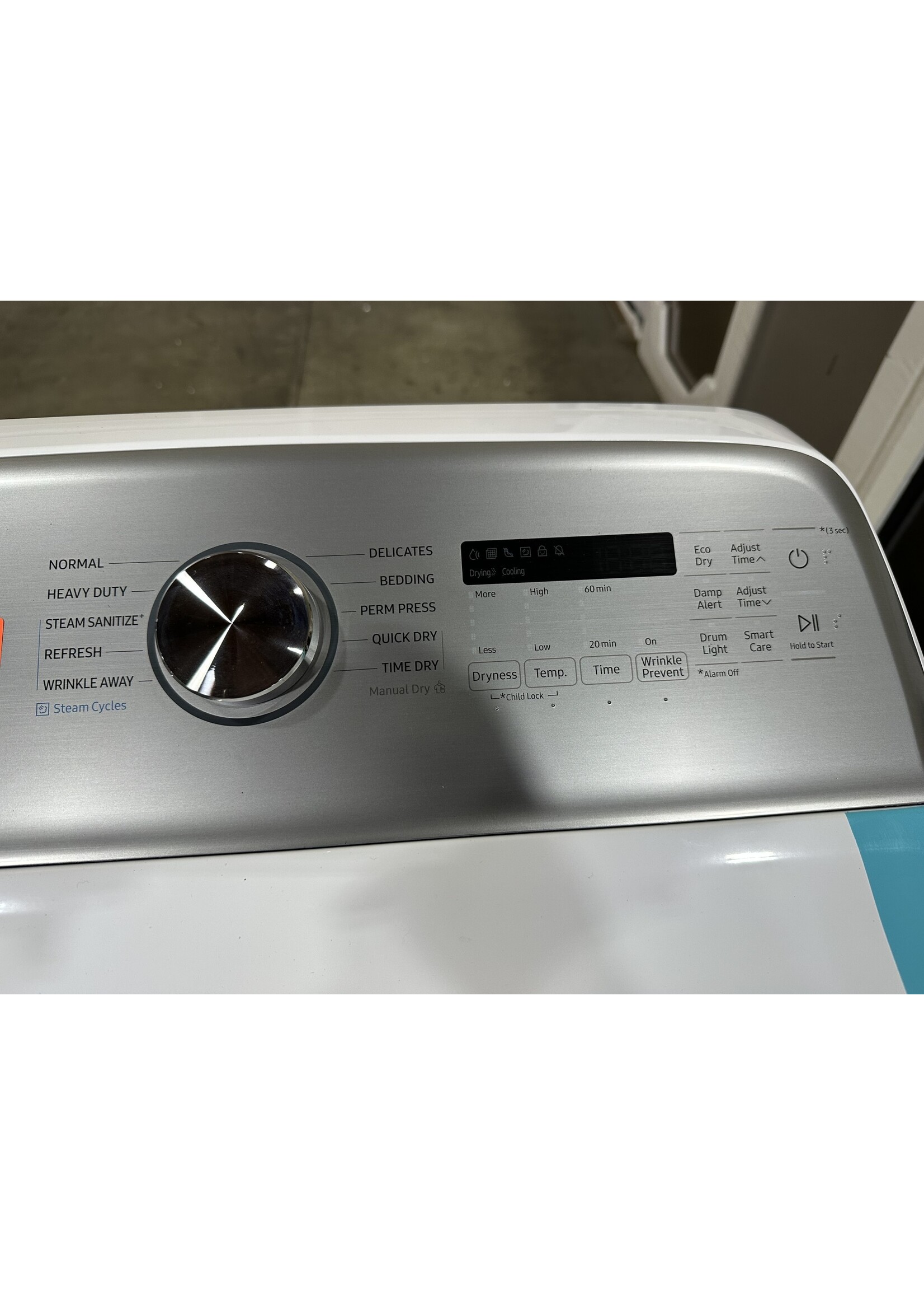 Samsung SAMSUNG DVG54R7200W 7.4 cu. ft. Gas Dryer with Steam Sanitize+ in White - NIB