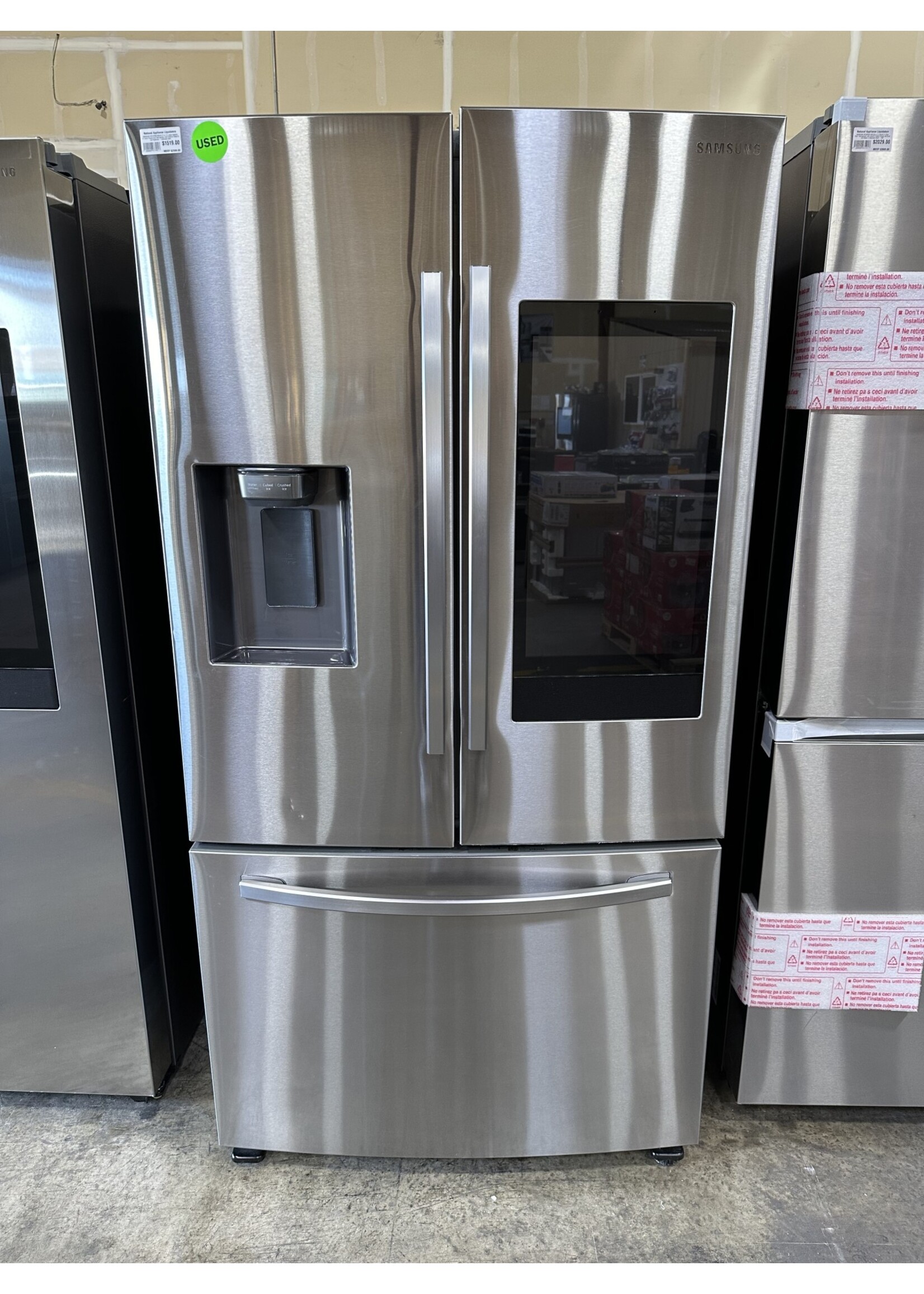 Samsung SAMSUNG RF27T5501SR/AA 27 cu. ft. Large Capacity 3-Door French Door Refrigerator with External Water & Ice Dispenser - Stainless steel