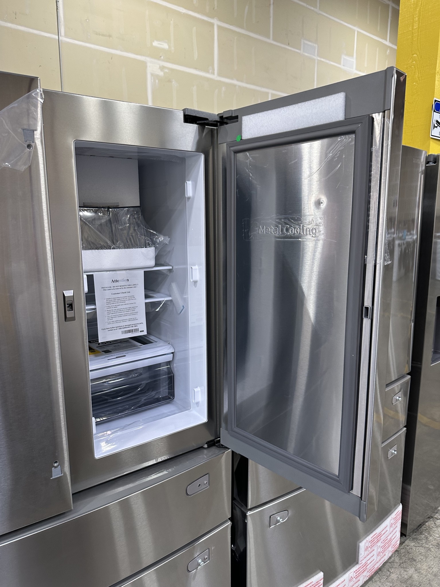 Samsung SAMSUNG RF28R7351SR/AA 28 cu. ft. Food Showcase 4Door French