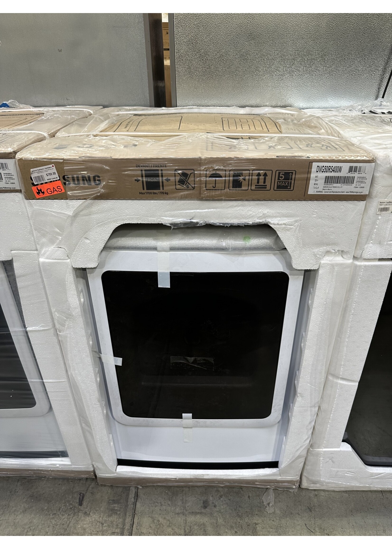 Samsung SAMSUNG DVG50R5400W/A3 7.4 cu. ft. Gas Dryer with Steam Sanitize+ in White