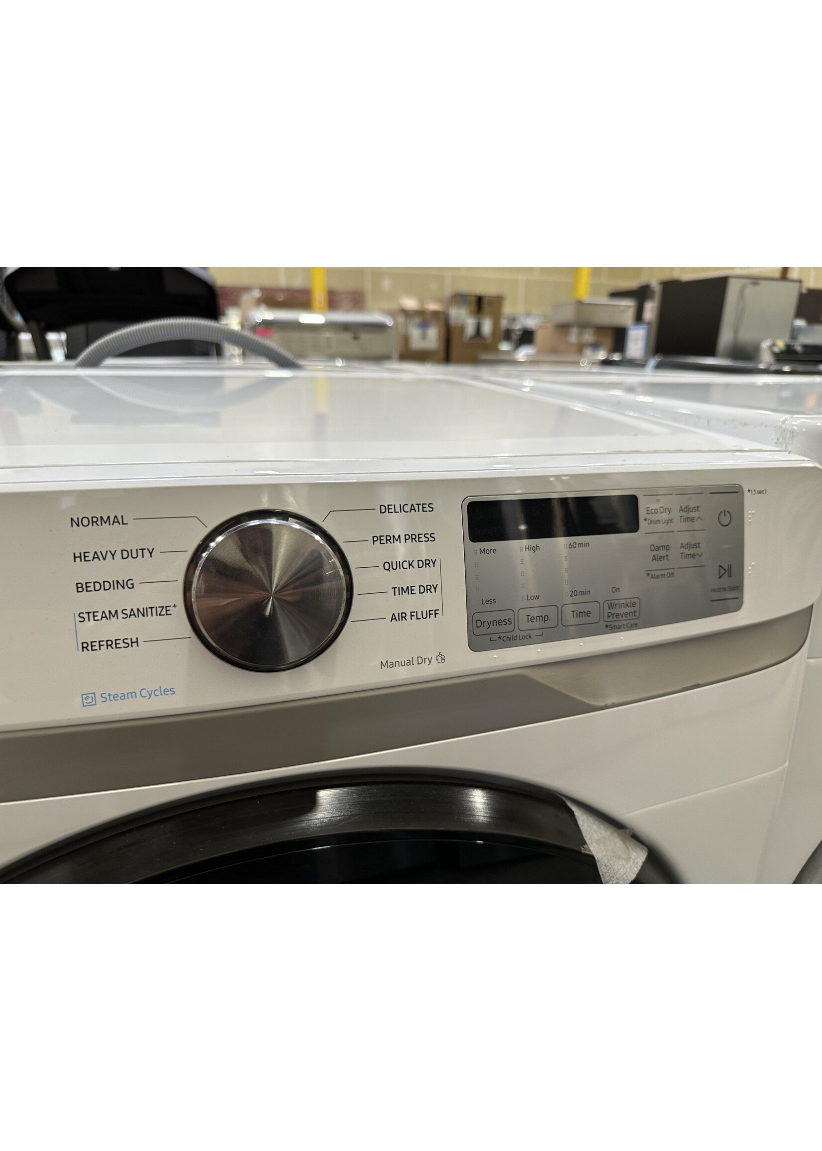 Samsung SAMSUNG DVG45R6100W 7.5 cu. ft. Gas Dryer with Steam Sanitize+ in White