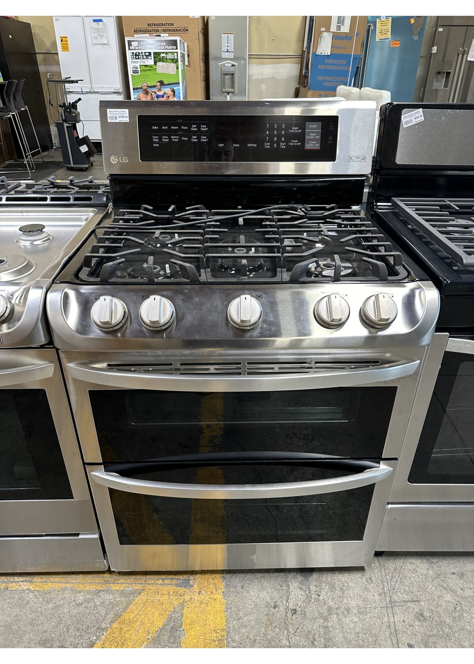 LG LG LDG4313ST 6.9 Cu. Ft. Freestanding Double Oven Gas True
