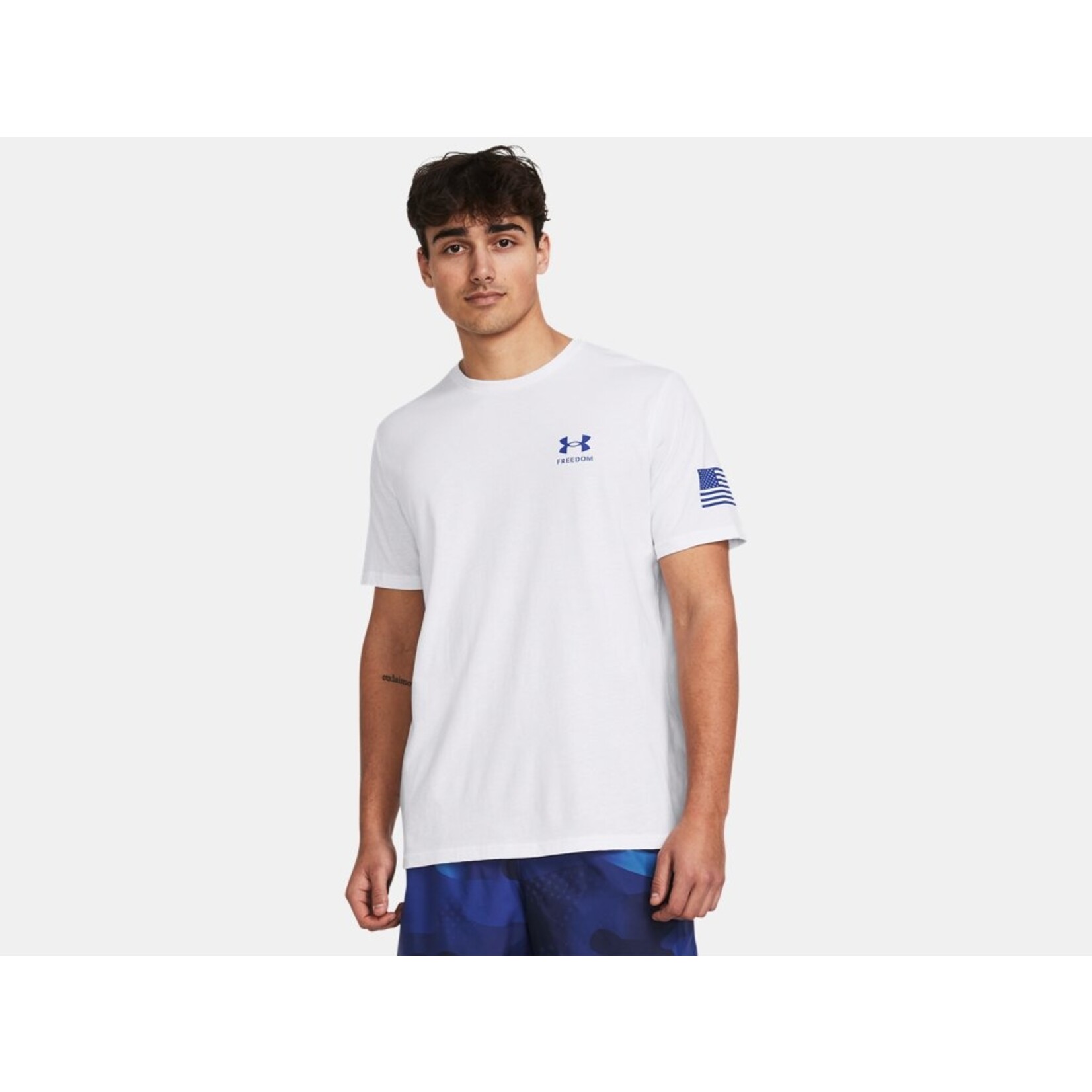 UNDER ARMOUR Men's UA Freedom Flag Gradient T-Shirt - 2025