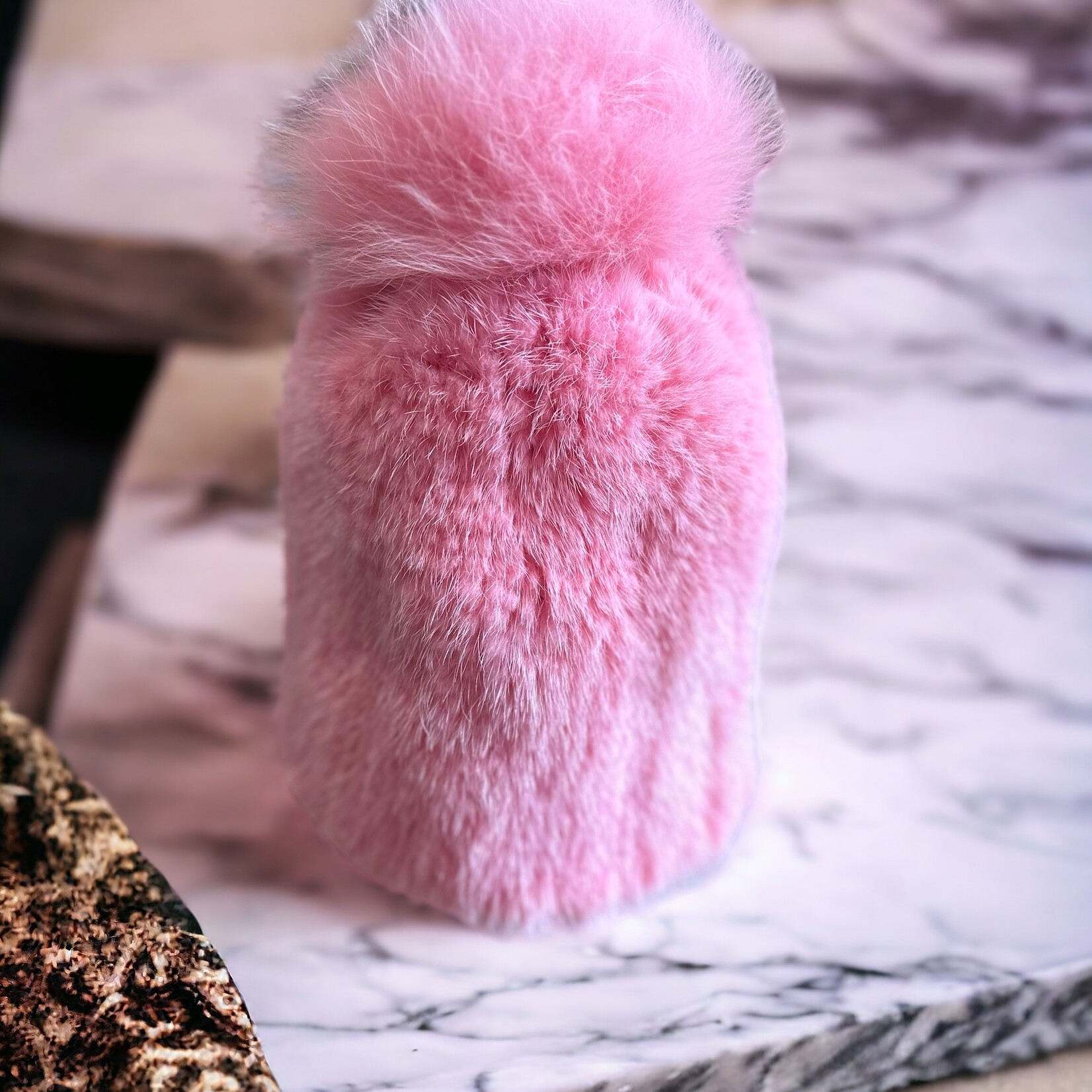 Après Babe Knitted Mink Beanie w/Fox Pom-Pom