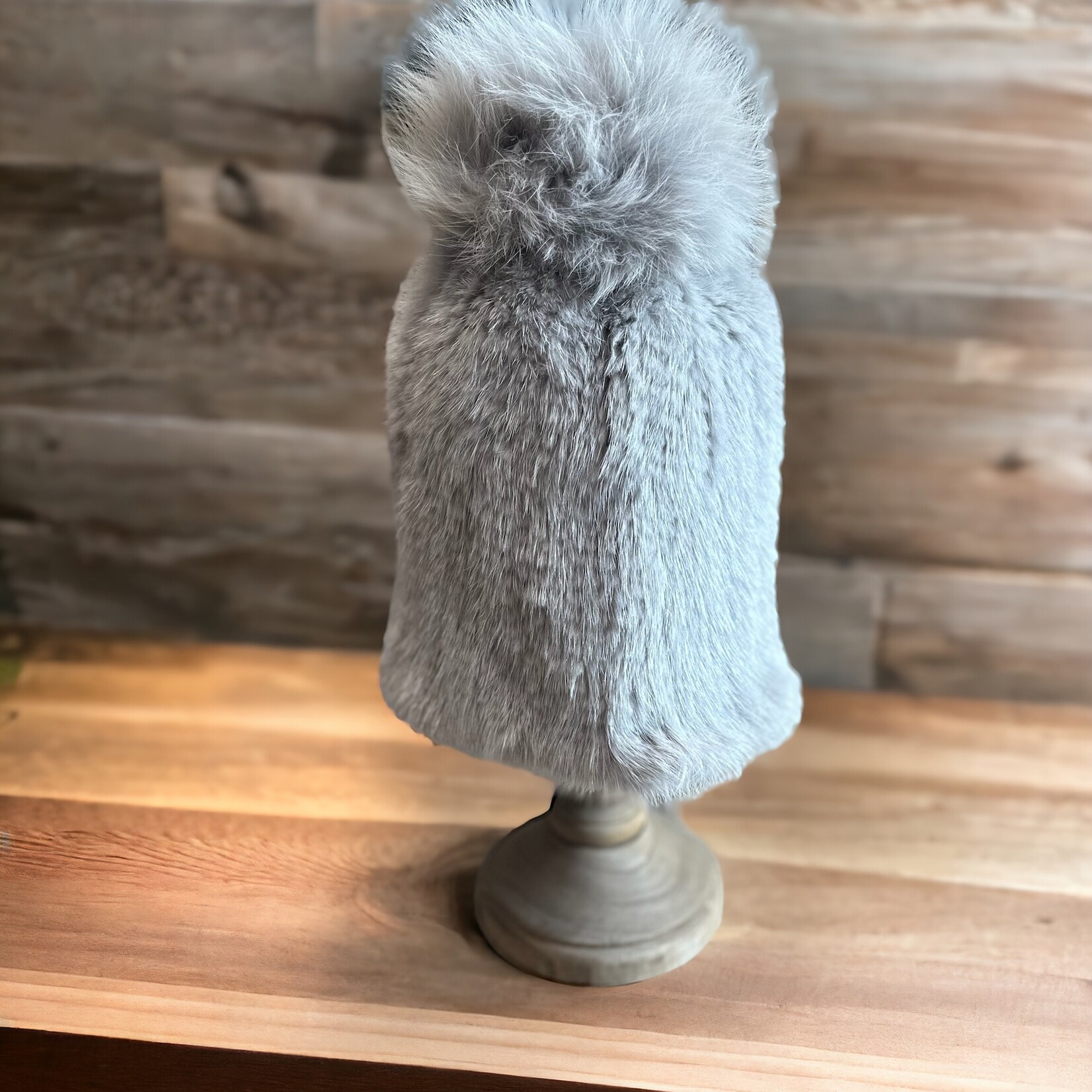 Après Babe Knitted Mink Beanie w/Fox Pom-Pom
