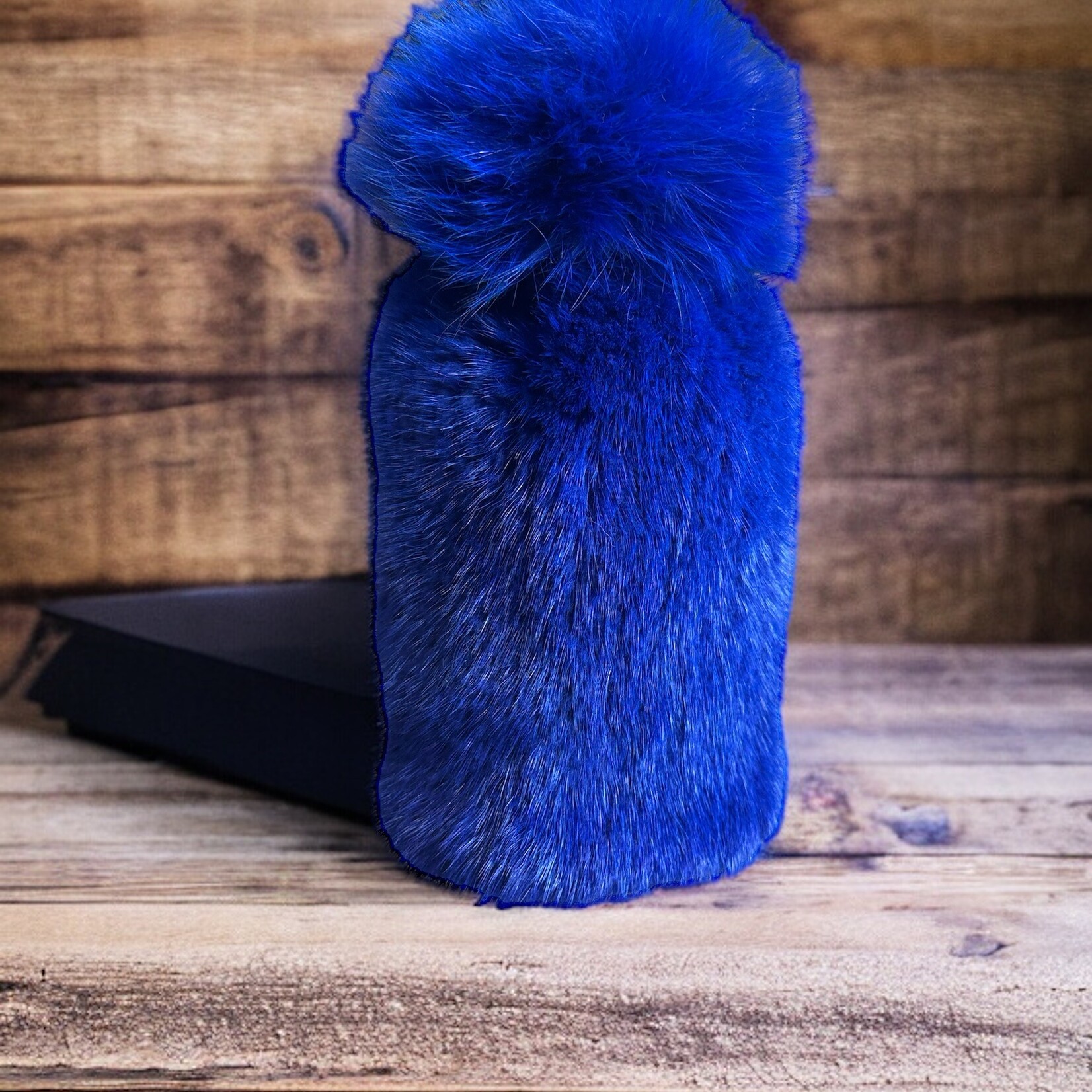 Après Babe Knitted Mink Beanie w/Fox Pom-Pom