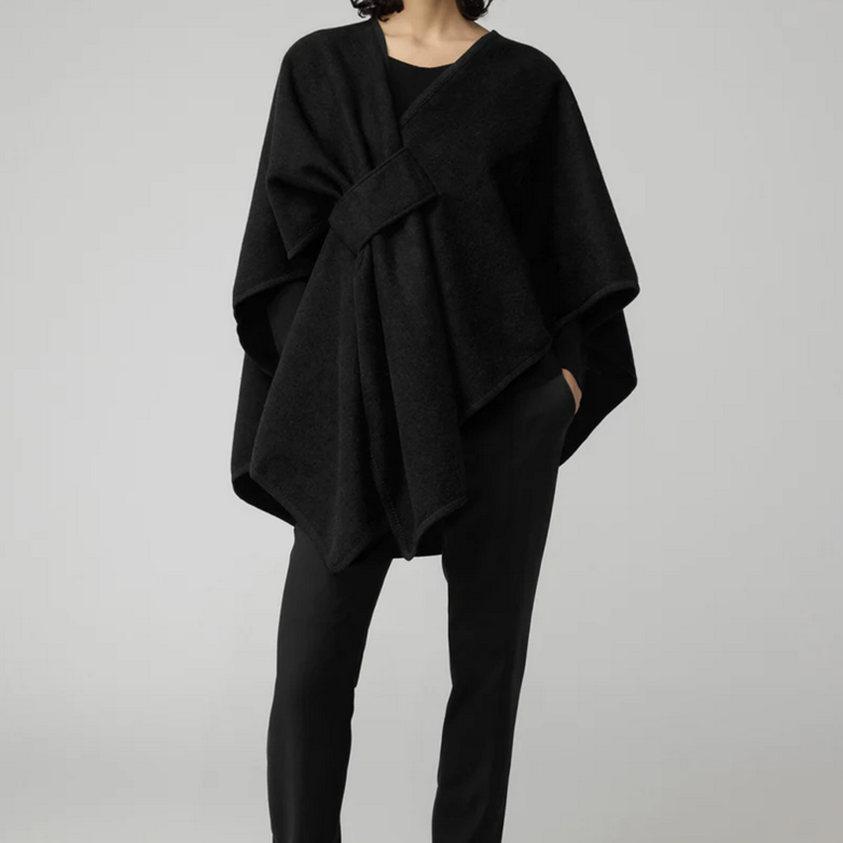 SOIA & KYO Knitted Wrap With Loop