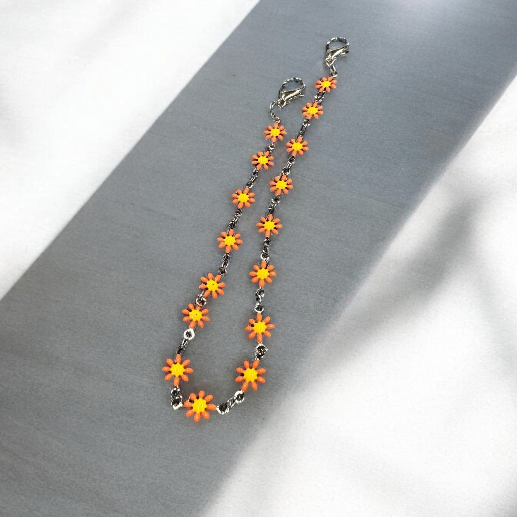 Après Babe Daisy Trucker Hat Chains