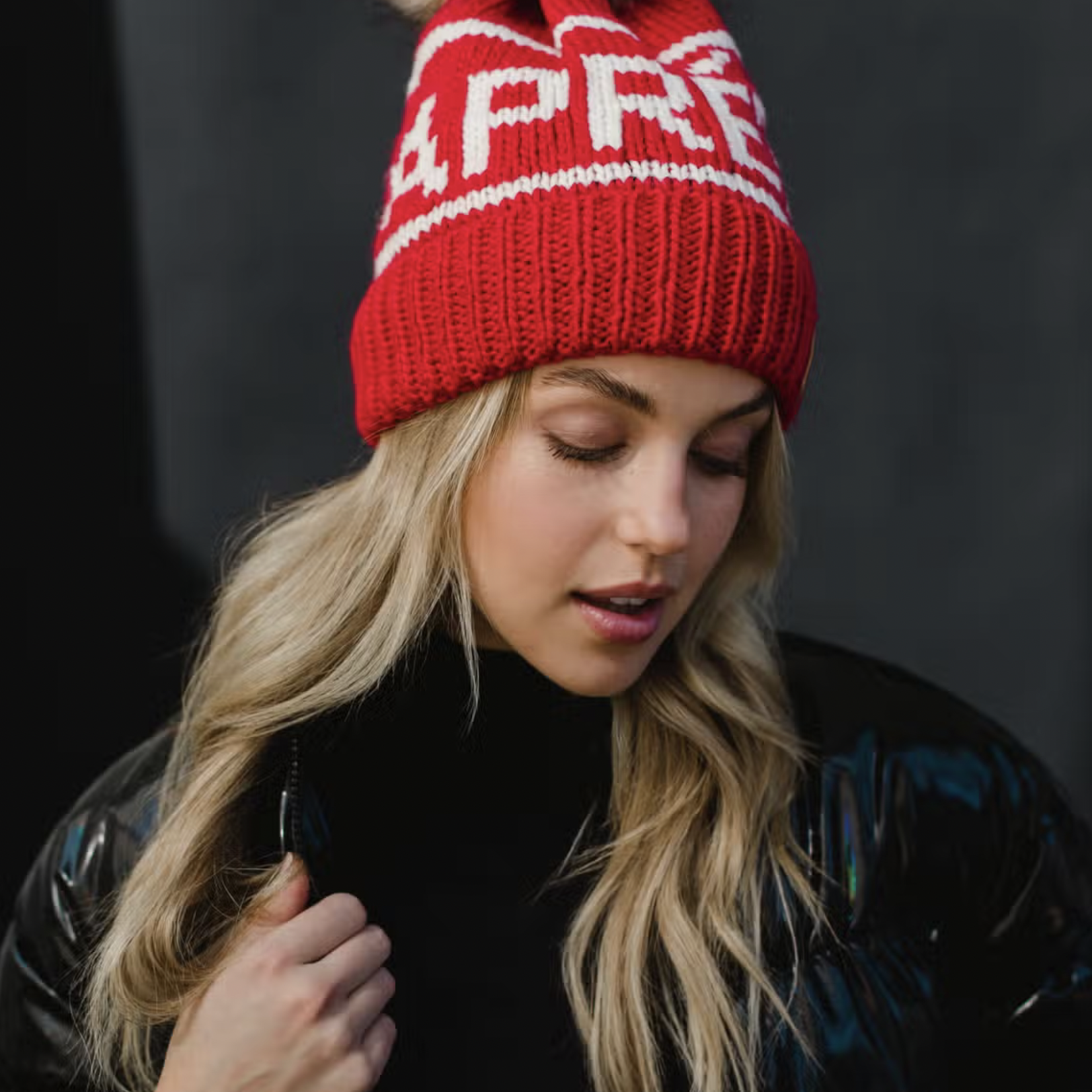 Après Chunky Knit Fleece Lined Beanie With Pom Pom