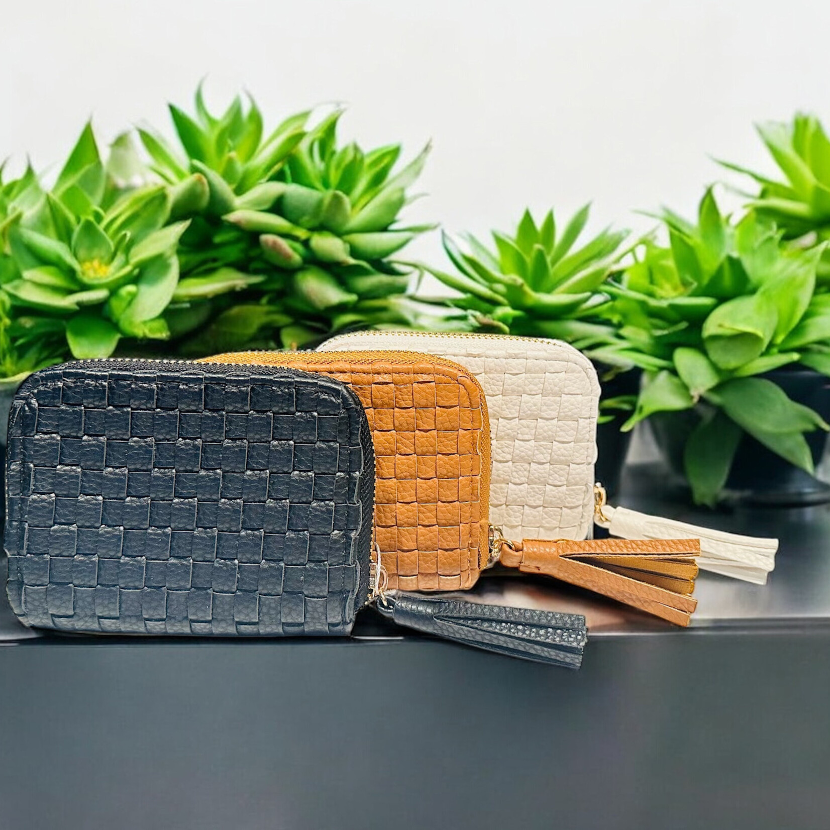 Pretty Simple Woven Wallet