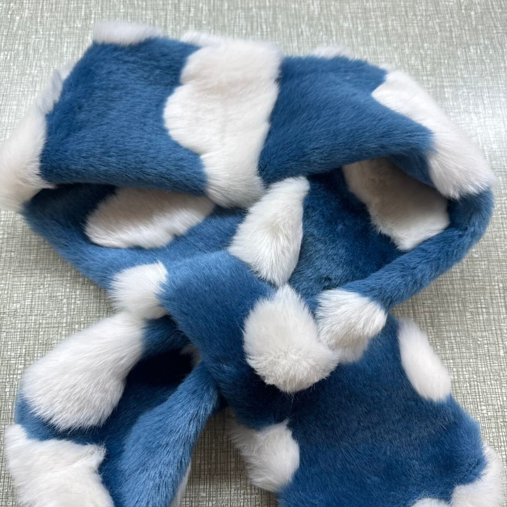 Après Babe Après Babe Cloud Print Pull Through Scarf