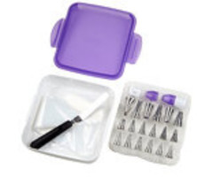 46 Piece Deluxe Decorating Set by Wilton