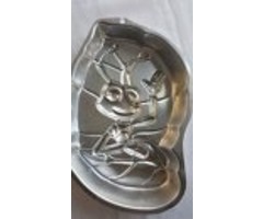 Used Bugs Life Cake Pan