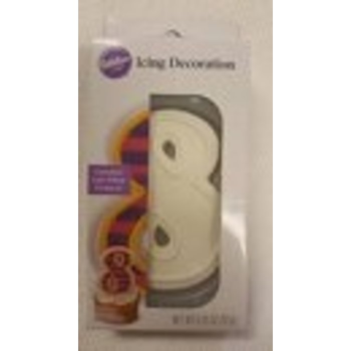 Number 8 Icing Decoration