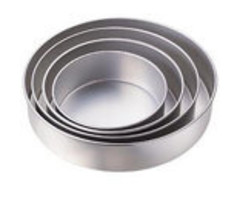 Wedding Cake Decorator PreferredÂ® Round Pan Set 4 - Tier 3" deep