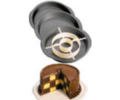 Checkerboard Cake Pan Set