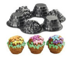 Mini Flower Basket cake pan by Wilton