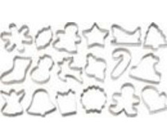 Christmas Cookie Cutter Set by Wilton 18 pc