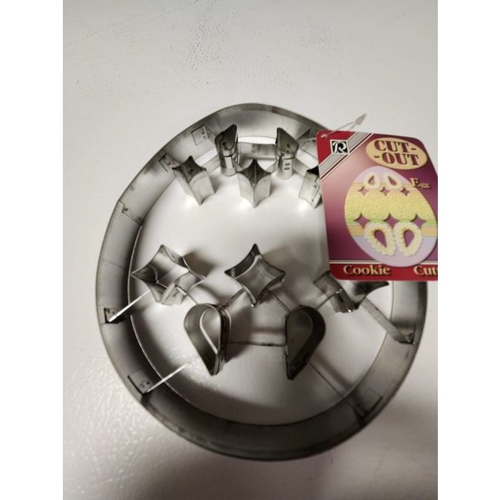 Easter Egg Shaped Cookie Cutter by R&M 7" x 1/2"