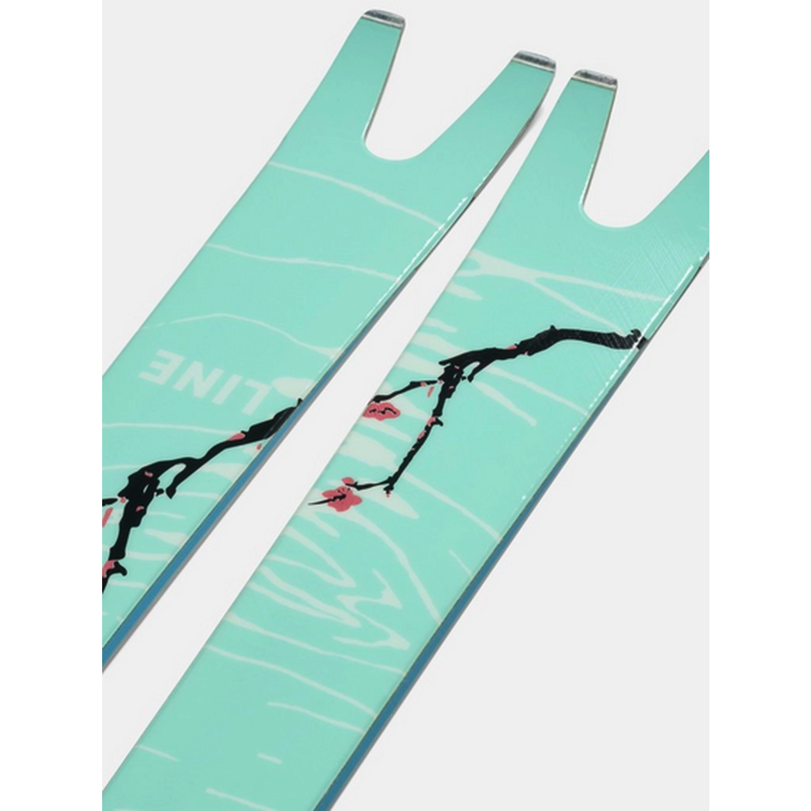 2024 LINE Sakana Ski Base