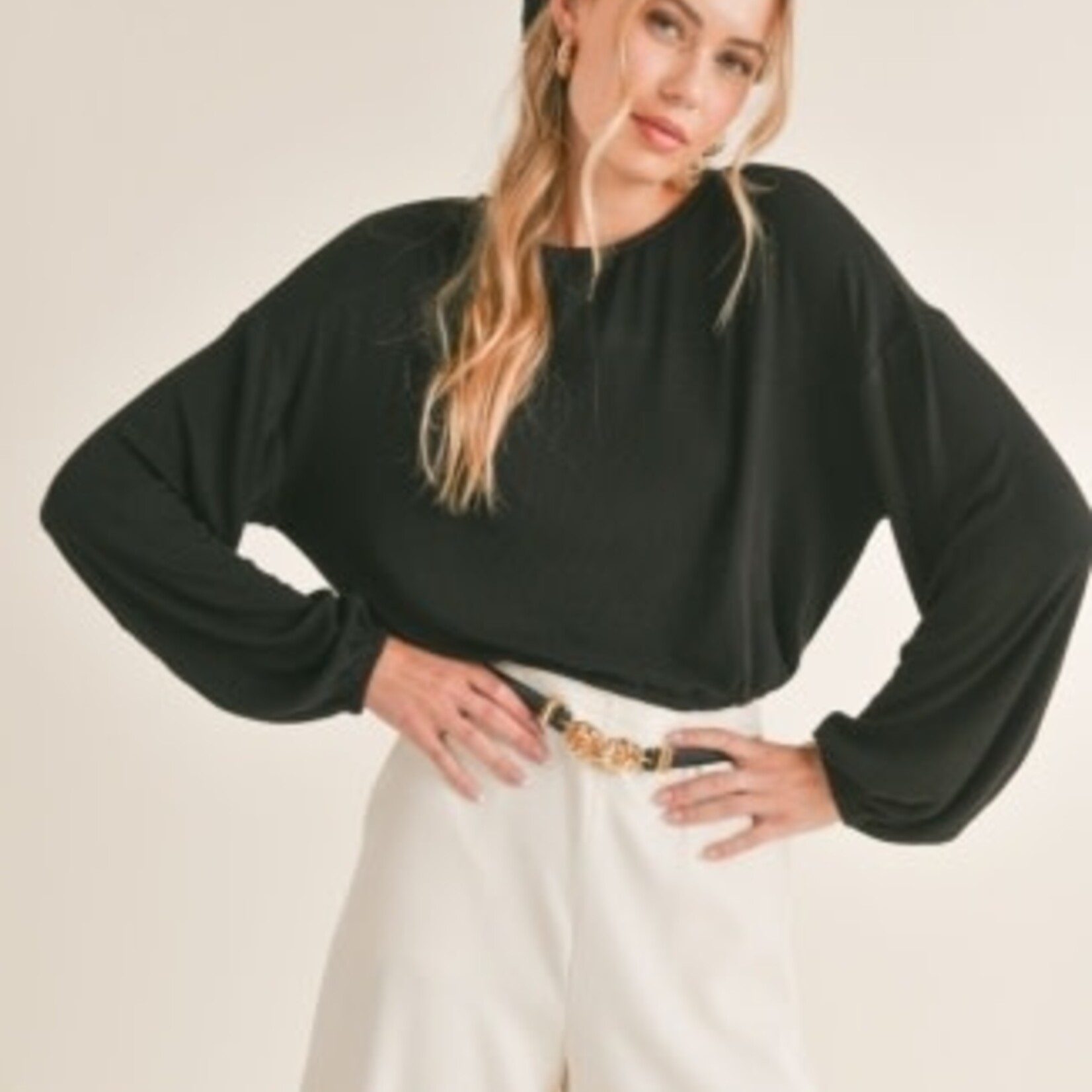 Sadie & Sage LOOK UP LONG SLEEVE ELASTIC HEM KNIT TOP