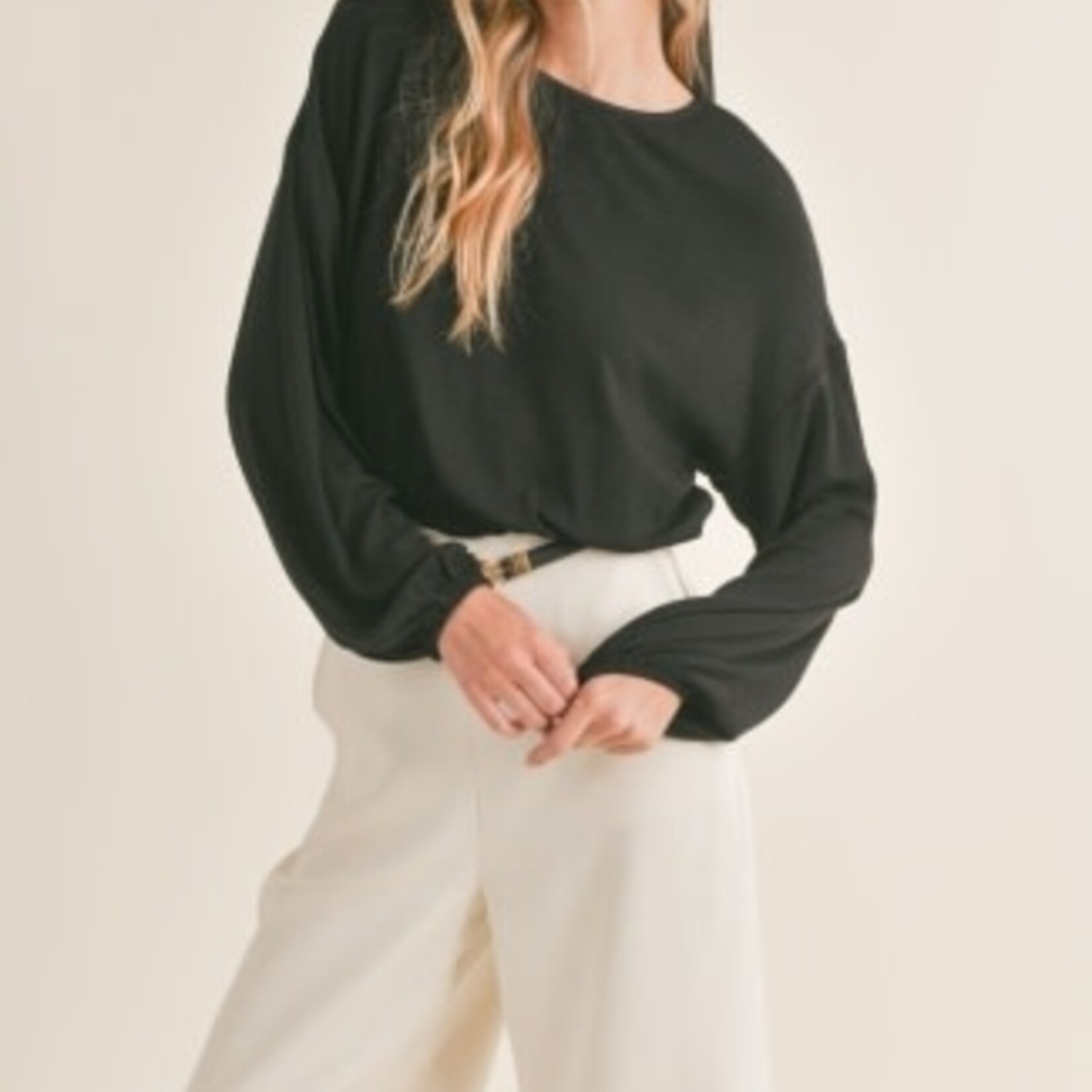 Sadie & Sage LOOK UP LONG SLEEVE ELASTIC HEM KNIT TOP