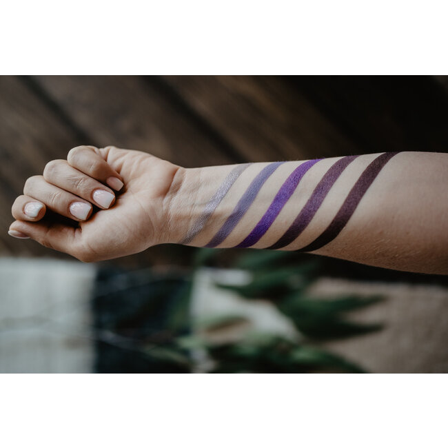 Violet — Velvet Matte Eyeshadow (Loose)