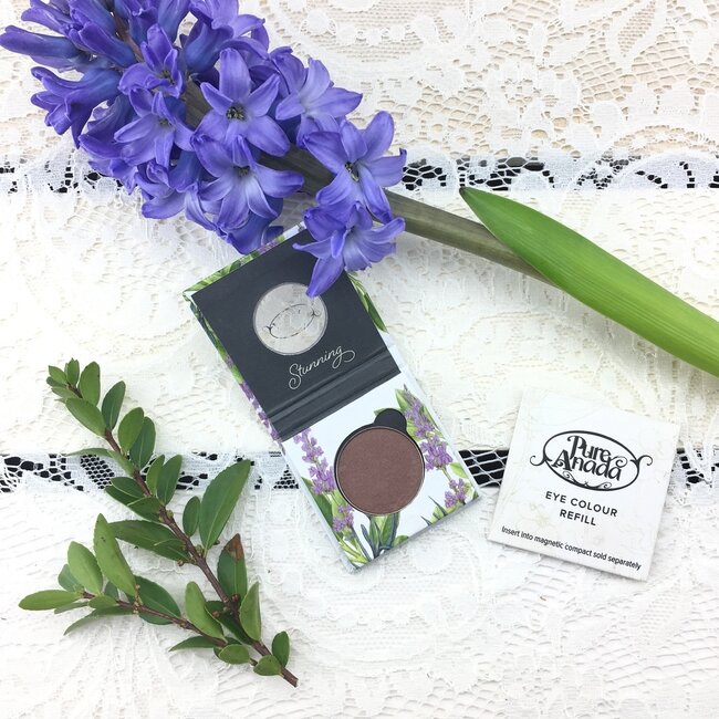 Espresso— Pressed Mineral Eye Color (Compact)