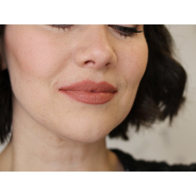 Charlotte-- Lip & Cheek Rouge