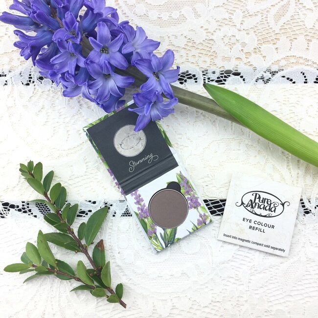 Smoke (Matte) — Pressed Mineral Eye Color (Compact)