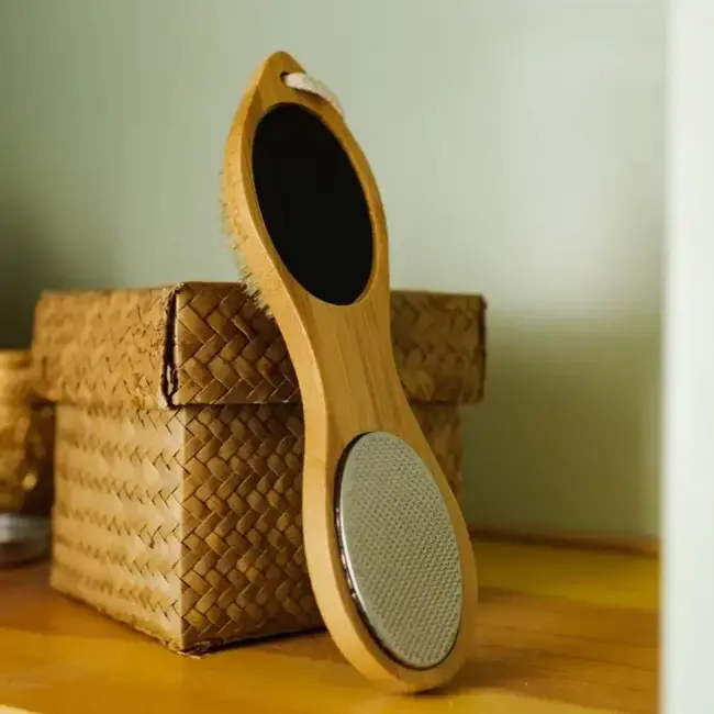 Bamboo Switch Bamboo Pedicure Brush
