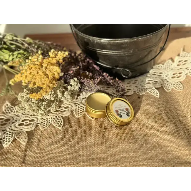 Honeybee Lip Therapy (Farmapothecary)