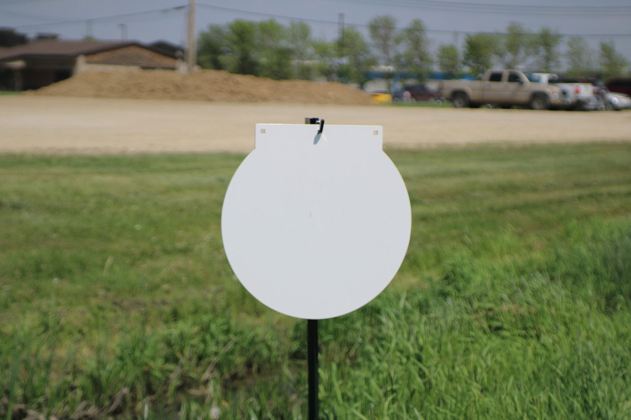 AR500 STEEL RIFLE TARGET, 3/8”, ROUND GONG, 24”, WHITE - Engage Precision