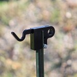 ENGAGE PRECISION ENGAGE PRECISION AR500 STEEL MATCH GRADE T POST COMBO TOPPER HOOK, 3/8”, BLACK