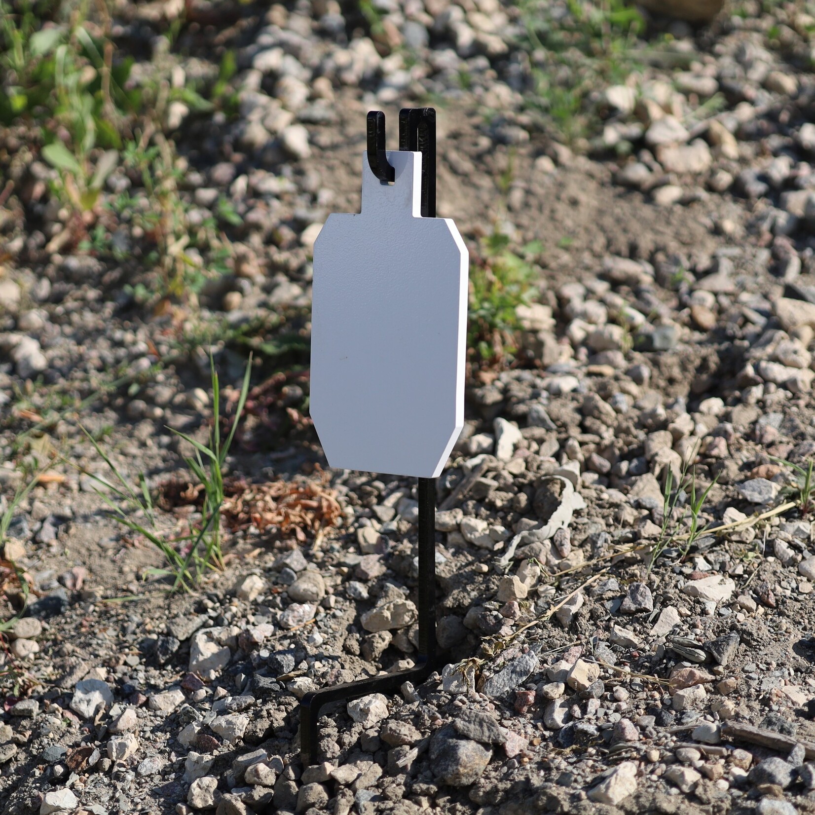 ENGAGE PRECISION ENGAGE PRECISION AR500 STEEL SHEPHERD HOOK TARGET STAND, 3/8”, 24” HEIGHT, W/ 1 HOOK, BLACK