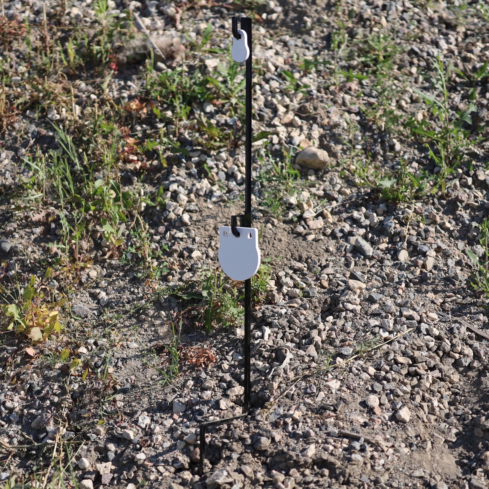 ENGAGE PRECISION ENGAGE PRECISION AR500 STEEL SHEPHERD HOOK TARGET STAND, 3/8”, 48” HEIGHT, W/ 2 HOOKS, BLACK