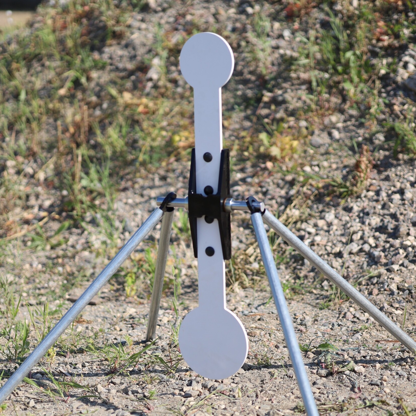 ENGAGE PRECISION ENGAGE PRECISION AR500 STEEL RIFLE REACTIVE SPINNER TARGET, 3/8”, W/ 6” & 8” TARGETS, WHITE/BLACK