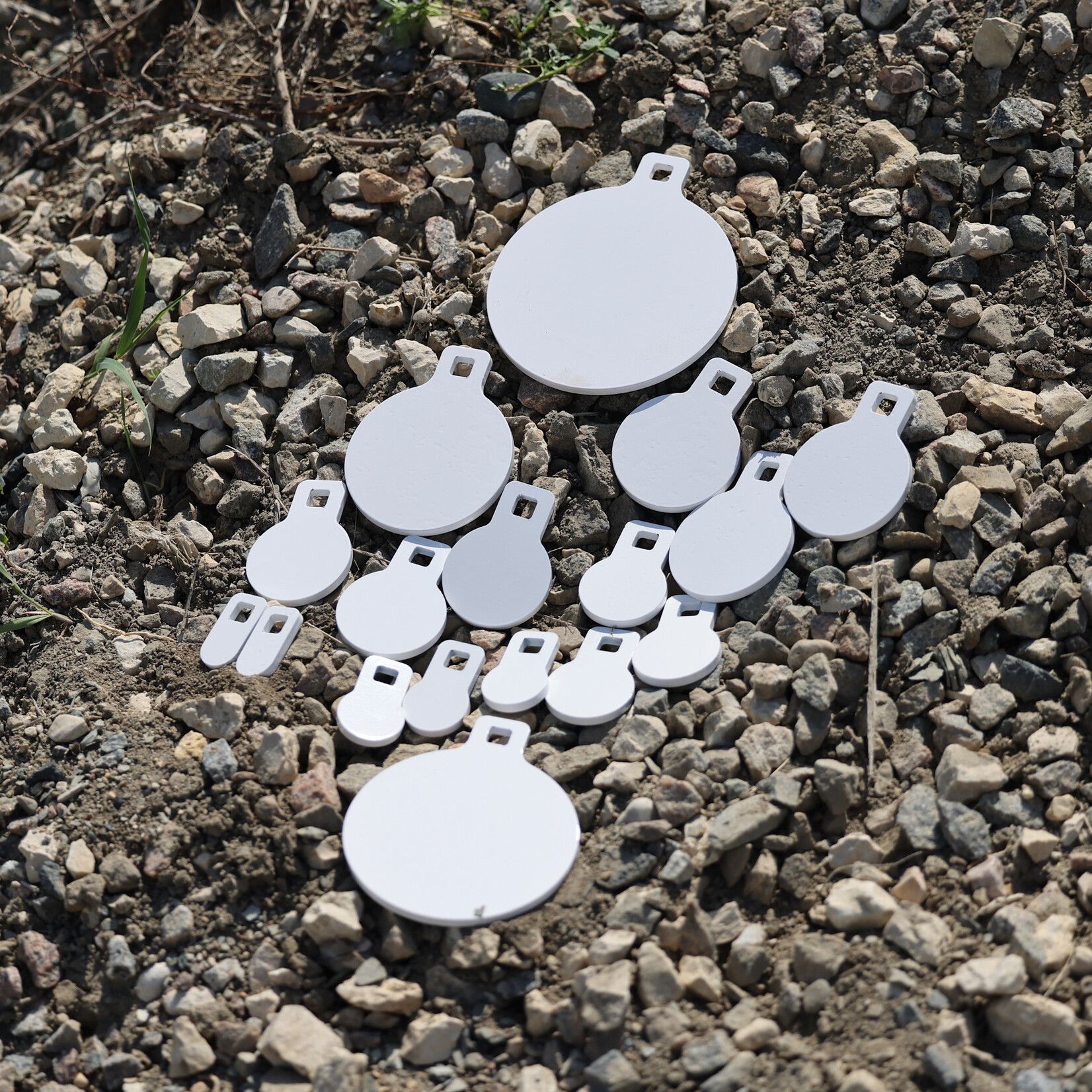 ENGAGE PRECISION ENGAGE PRECISION AR500 STEEL NRL 22 / ORPS TARGET GONG KIT, 1/4”, 1”-6”, 17 TARGETS, WHITE